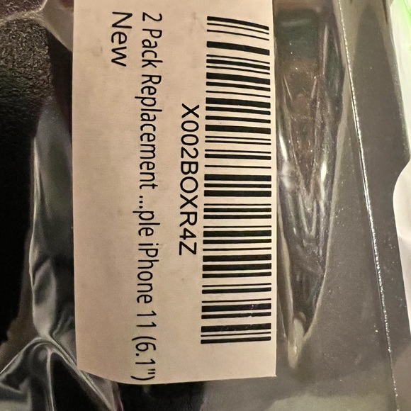 Lot of 3 iPhone 11 cases. 2 new, 1 like new - Picture 13 of 13